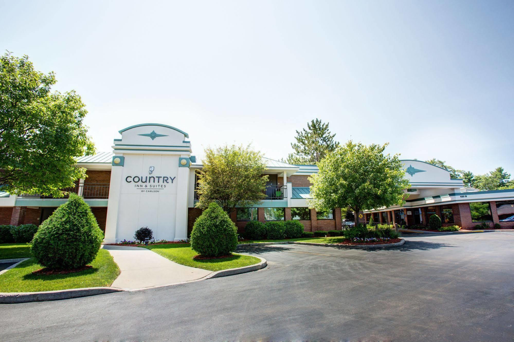 Country & By Radisson, Traverse City, Mi 3*